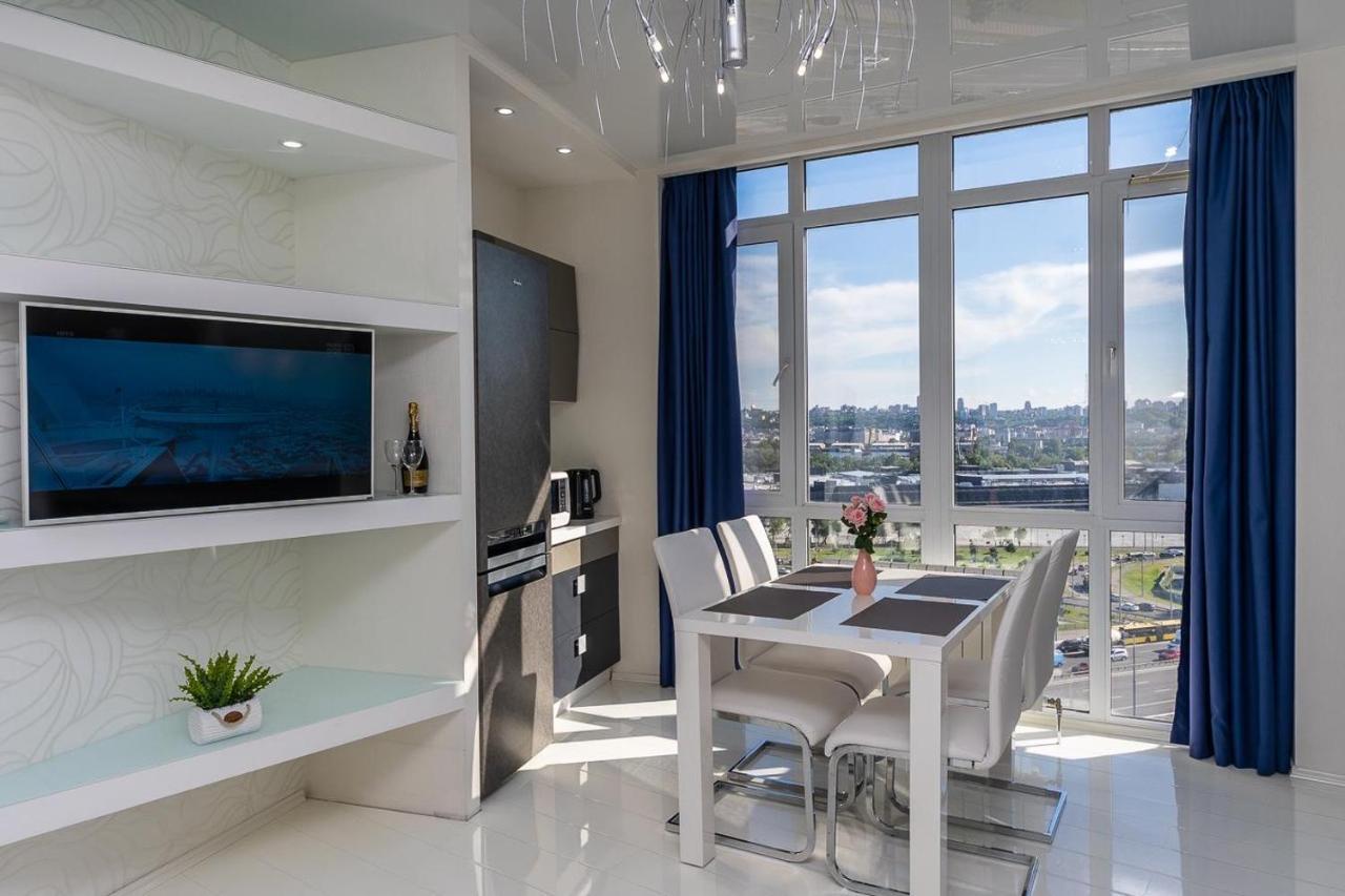 Fashionable Panoramic Apartments Dnieper. Obolon Kiev Eksteriør bilde