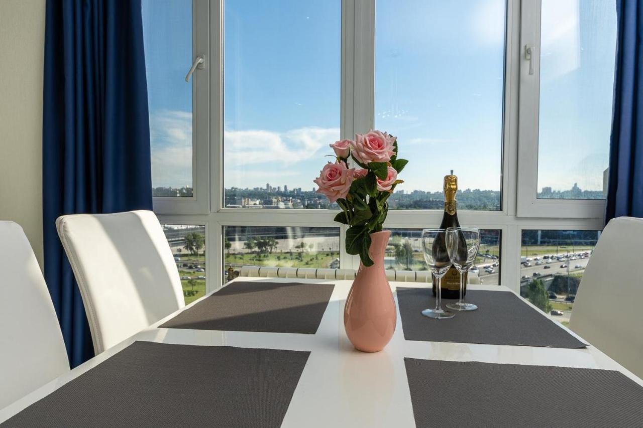 Fashionable Panoramic Apartments Dnieper. Obolon Kiev Eksteriør bilde